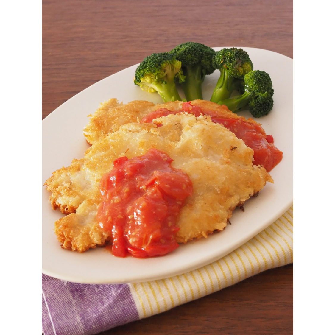 <center>鶏むねの</center><center>ミラノ風カツレツ</center>